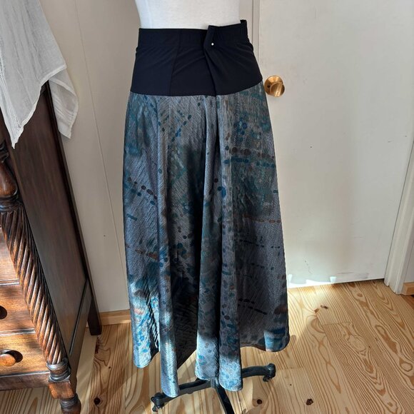 Babette Circle Skirt - Lilypad - Size Large - Picture 2 of 6